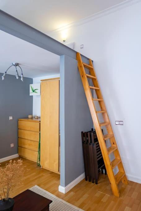 Beautiful Apartment In Malasana For 3 Pax - Ferrer مدريد المظهر الخارجي الصورة